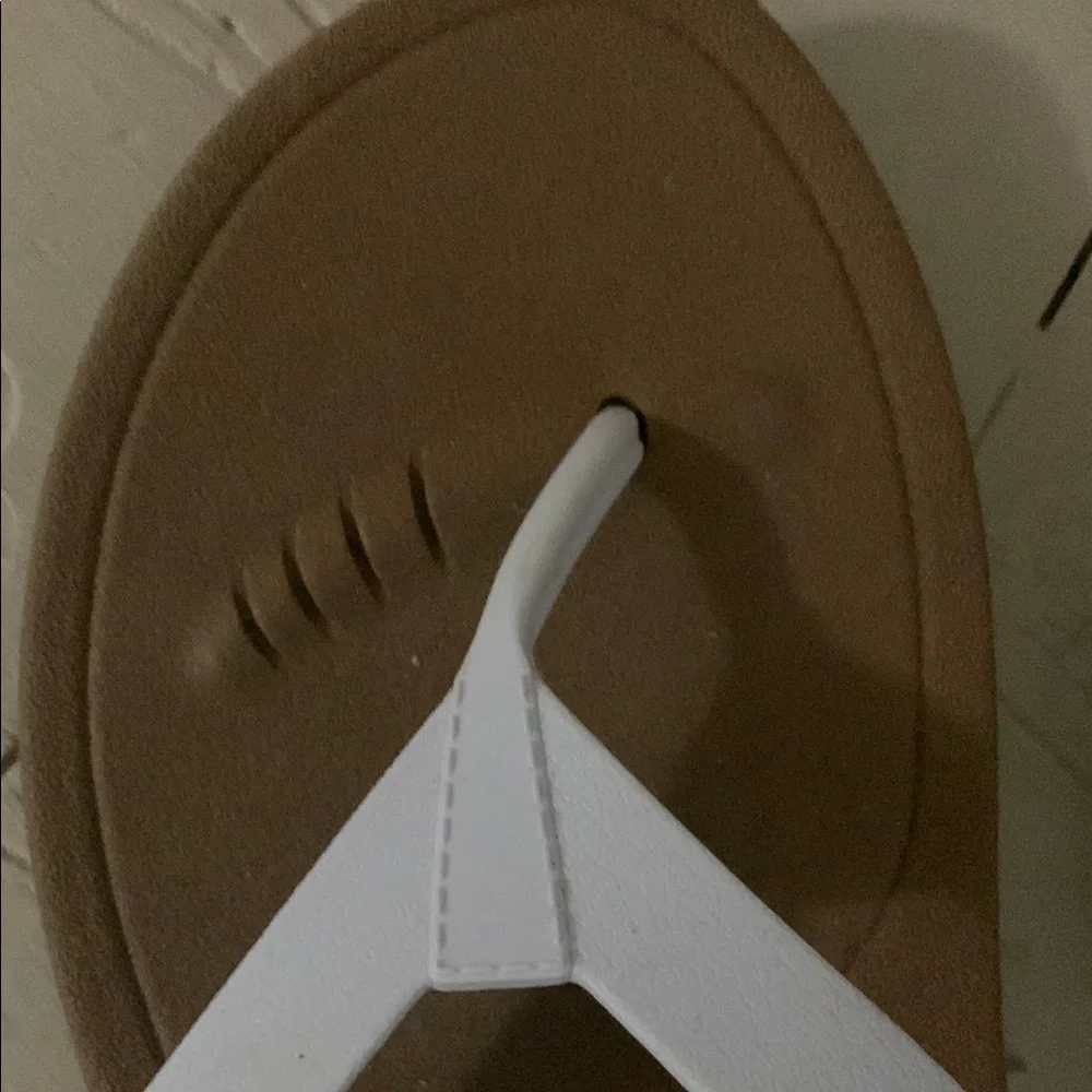 Okabashi White and Brown Sandals - Picture 5 of 5
